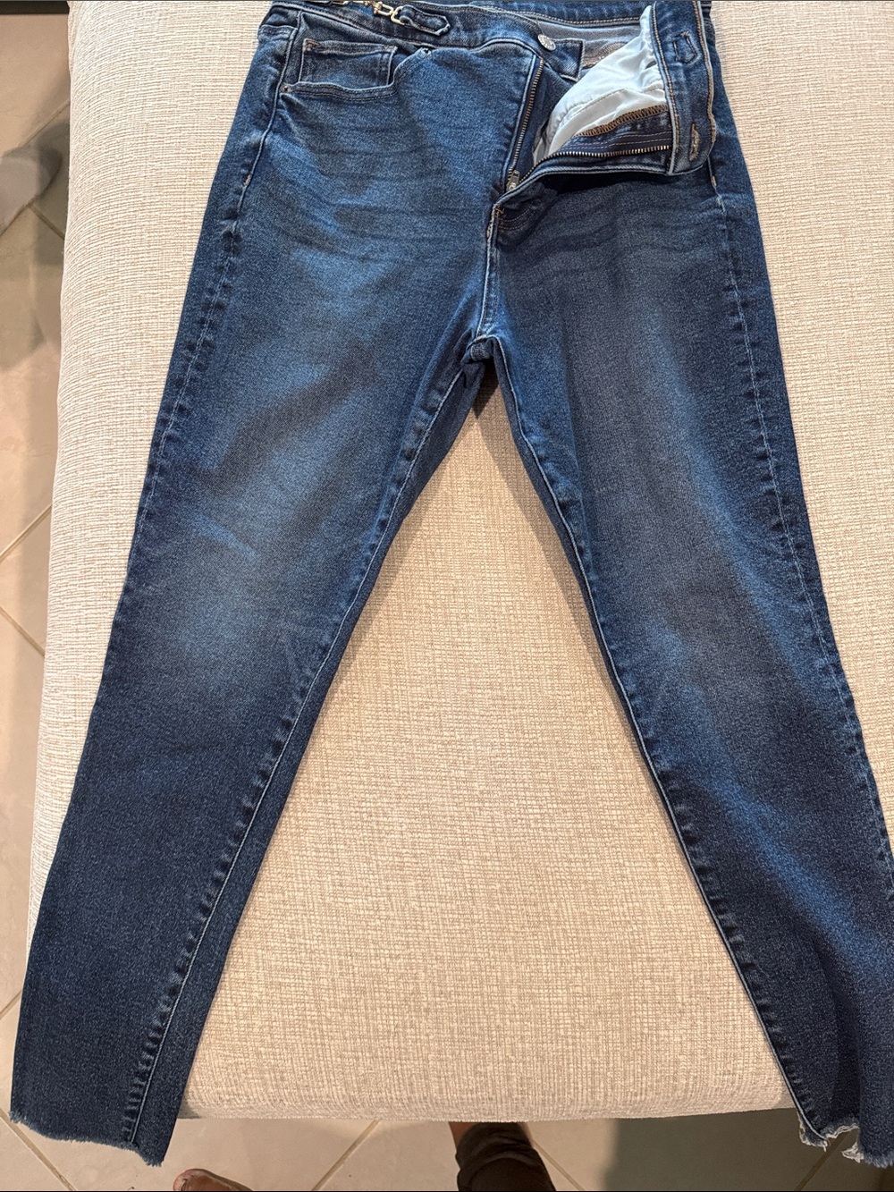 Dark Wash Blue Skinny Jeans